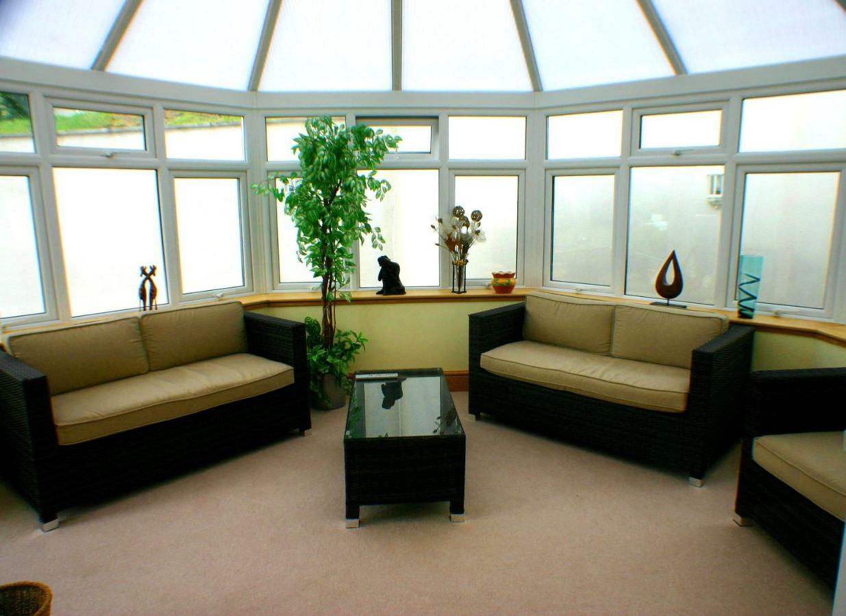 トットネス Stoke Gabriel Lodgings Bed & Breakfast エクステリア 写真