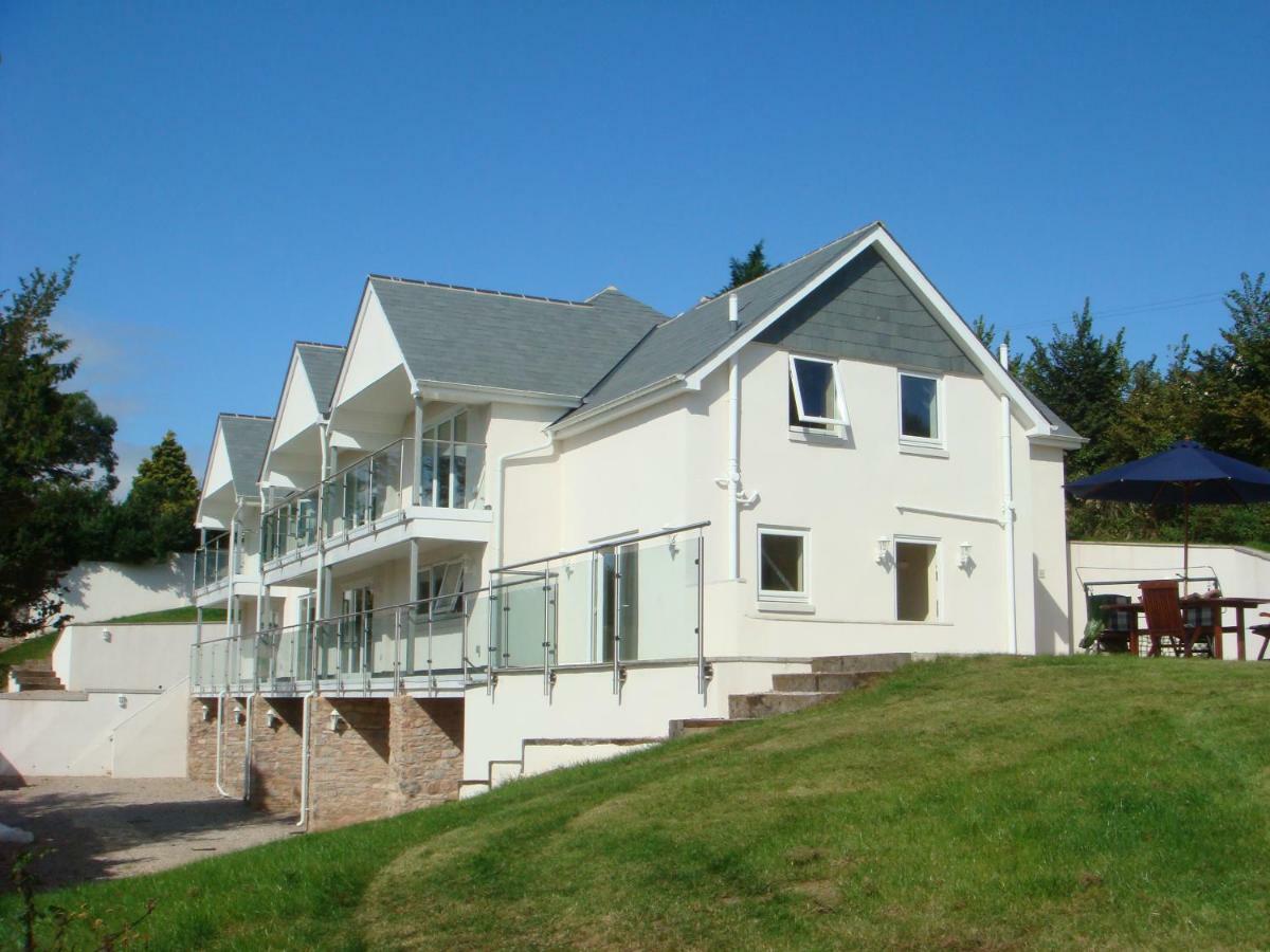 トットネス Stoke Gabriel Lodgings Bed & Breakfast エクステリア 写真