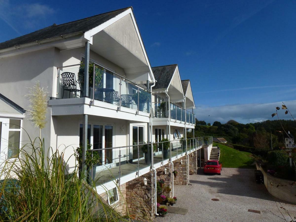 トットネス Stoke Gabriel Lodgings Bed & Breakfast エクステリア 写真